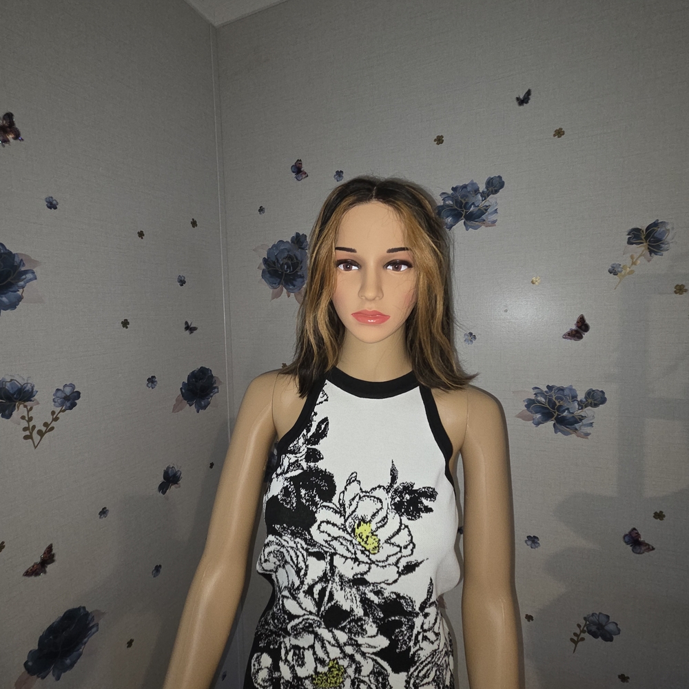 White House Black Market Black and White Floral Tank Top